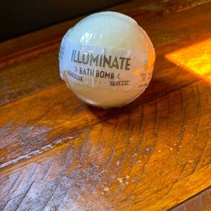 All natural 5 oz bath bomb